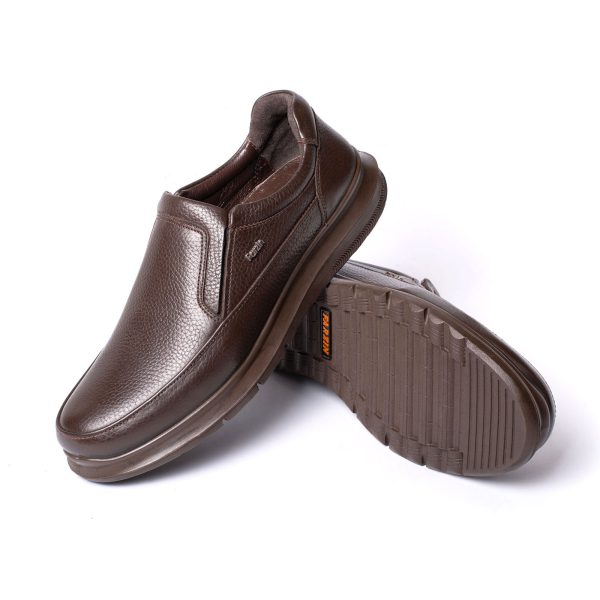 کفش مردانه فرزین مدل ویبرام بی بند قهوه ای