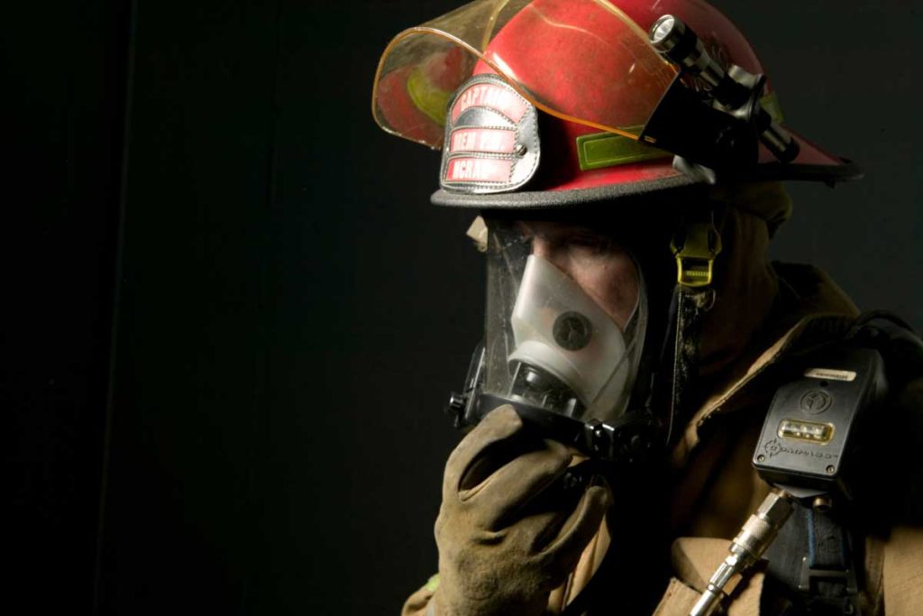 ماسک تنفسی آتشنشان